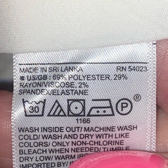 Banana republic tan Ryan pants, size 8 petite - Picture 12 of 13